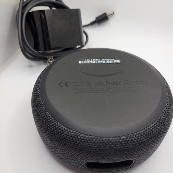 Echo Dot - Picture 2 of 4